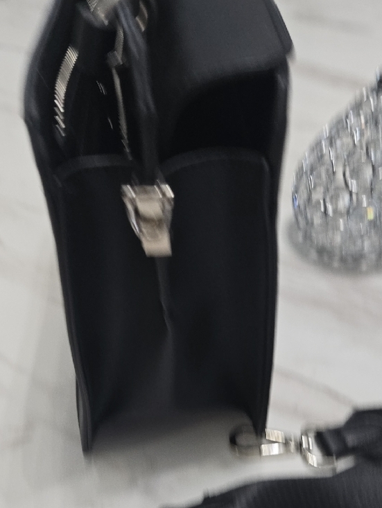 Steve Madden Black Embossed Logo Crossbody Bag with Detachable Strap - Picture 8 of 9